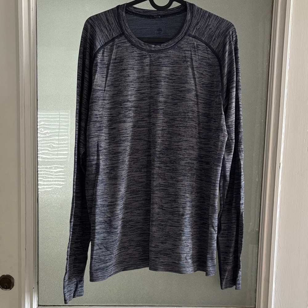 Men's Metal Vent Tech Heathered Blue Long Sleeve Shirt